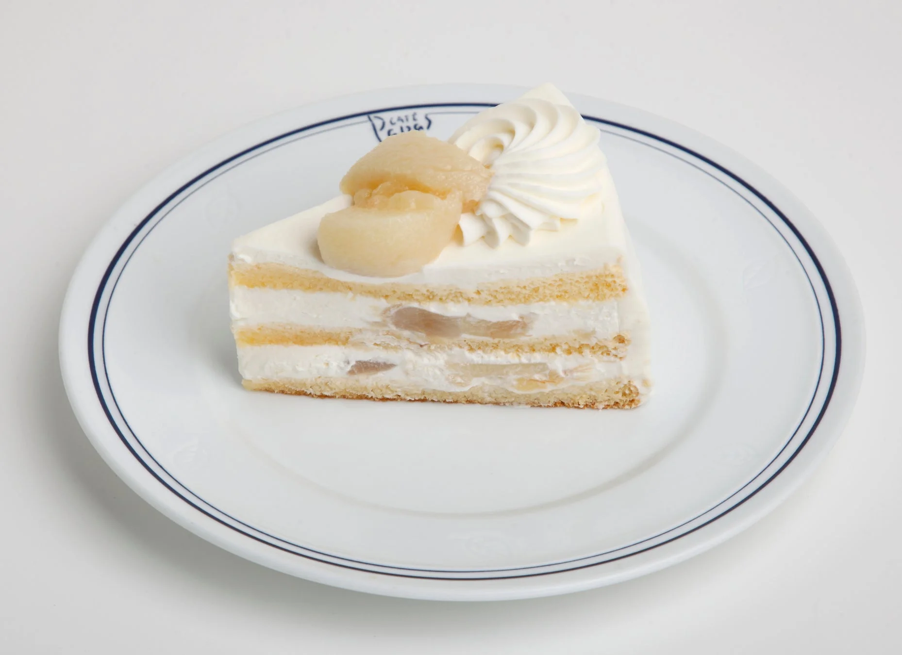 手づくり桃のショートケーキ